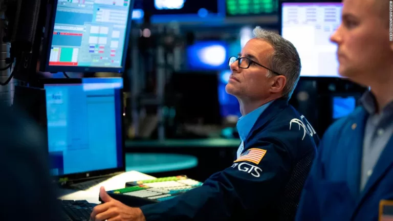 Dow Jones Industrial Average Fast Facts